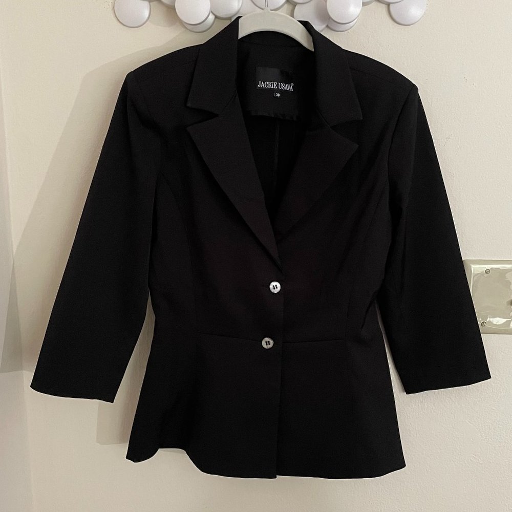 JACKIE USAVA   BRAZIL          Black Blazer
